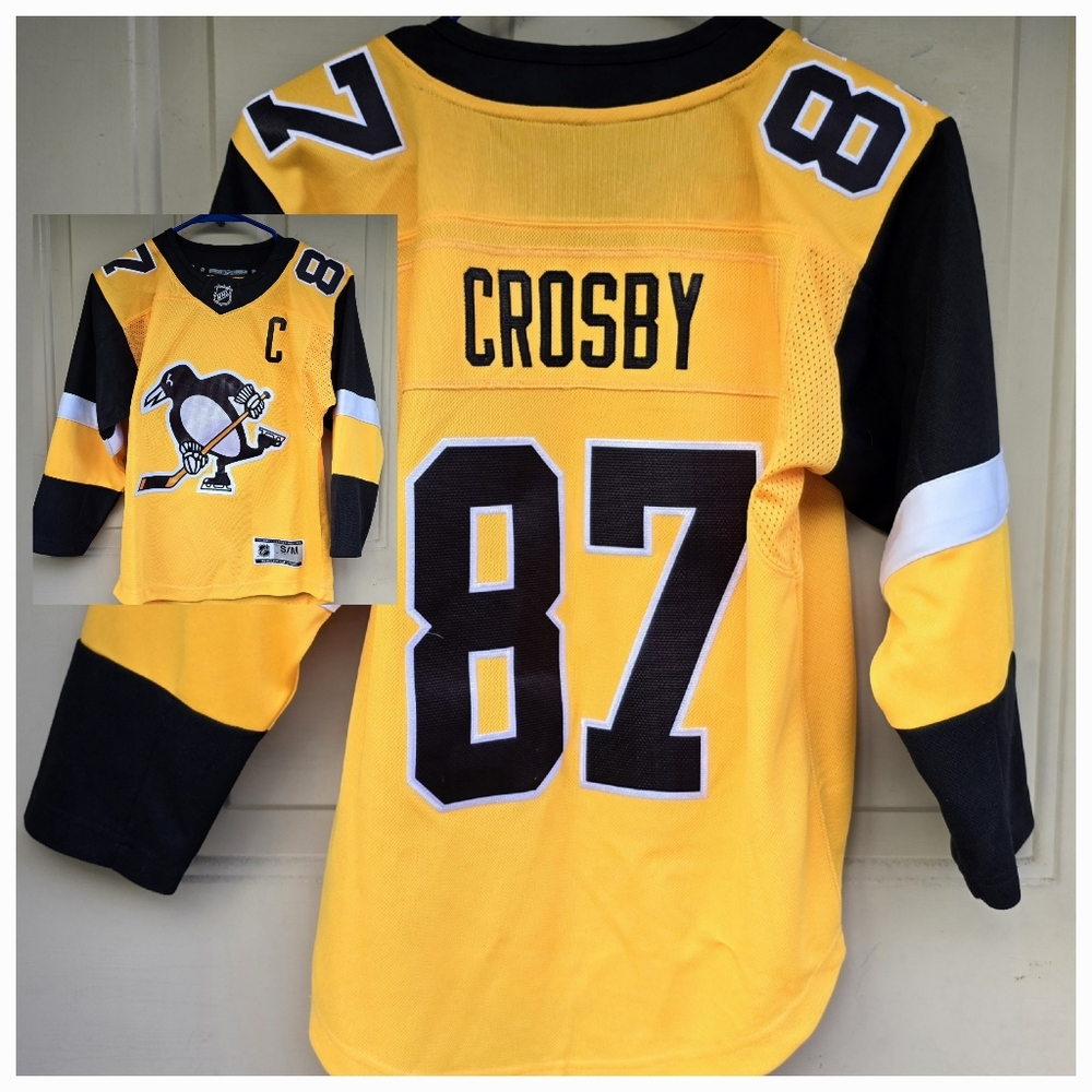 NHL Officially Licensed Child Sized Small Pittsburgh Penguins Crosby Jersey